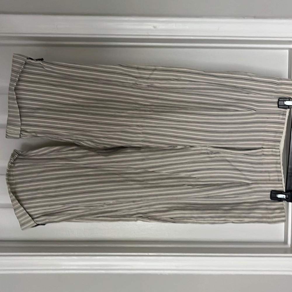 Alex and Olivia striped capri trousers with leather trim